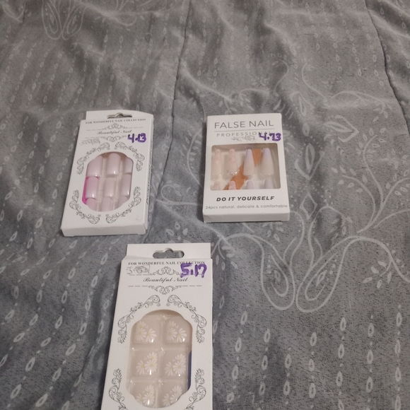 Nails - Picture 1 of 1